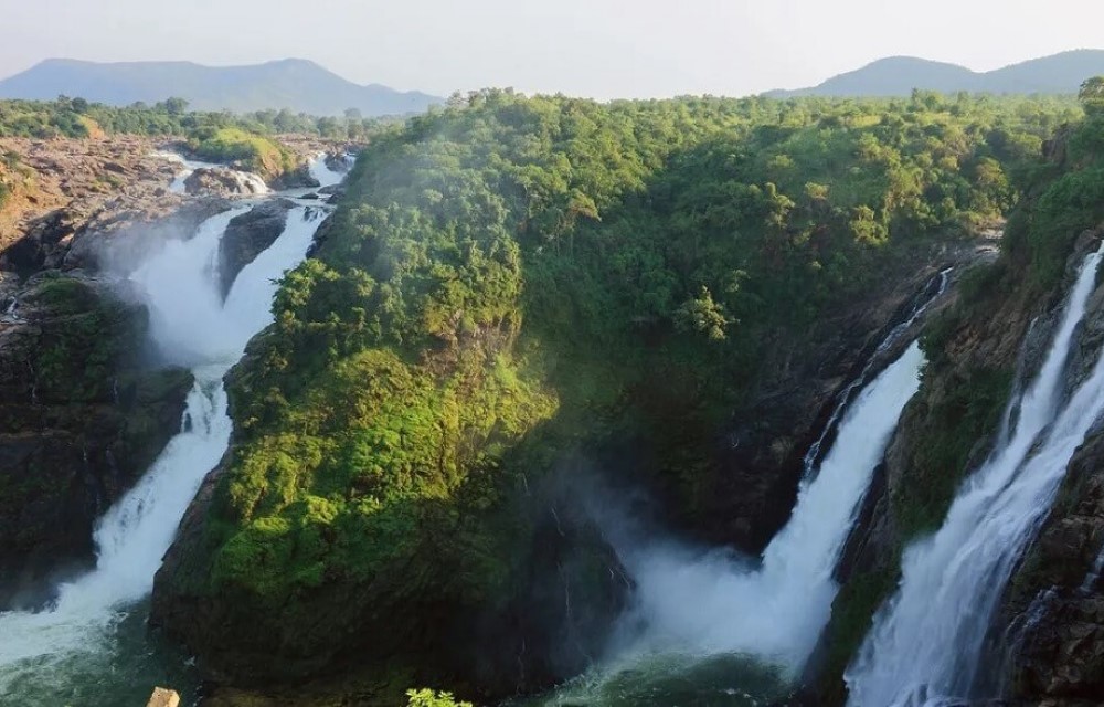 Kailasa Kona falls in Chittoor Pictures
